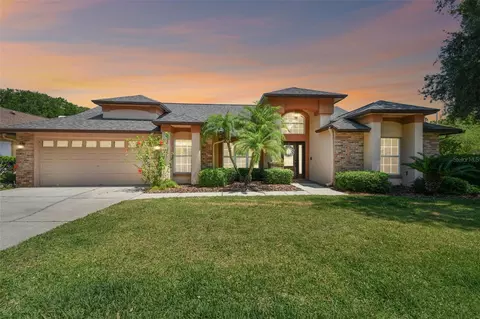 4407 Round Lake Ct, Tampa, FL 33618