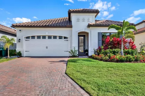 2310 5th St E, Palmetto, FL 34221