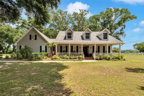 3302 Sam Allen Oaks Cir, Plant City, FL 33565
