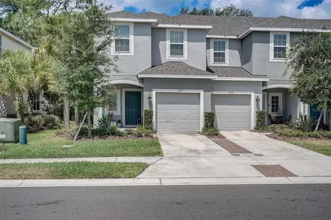 10529 Oakside Dr, Palmetto, FL 34221