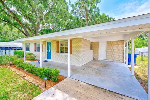 113 Colonial Dr, Auburndale, FL 33823