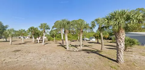 2465 Strawlawn St, Port Charlotte, FL 33948