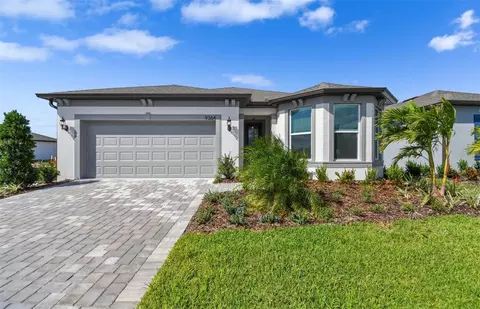 9364 Barrier Coast Trl, Parrish, FL 34219