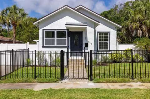 2109 Quincy St S, Saint Petersburg, FL 33711