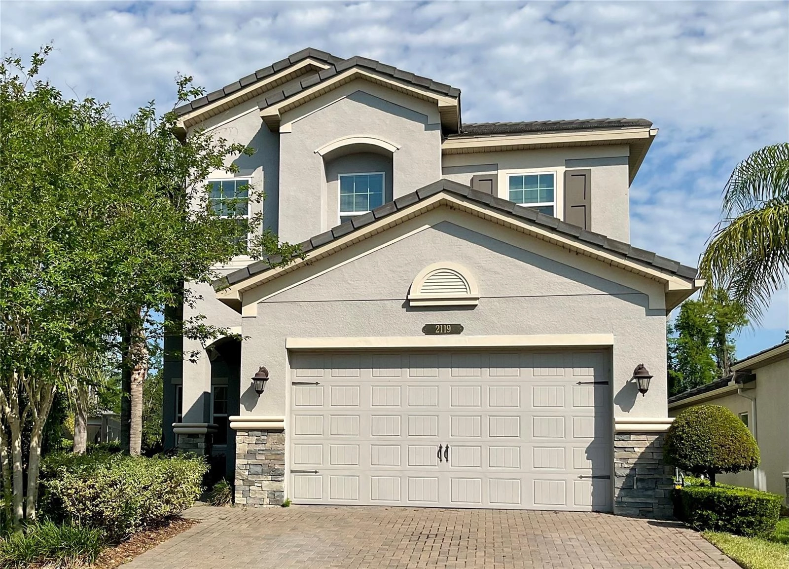 2119 Scholartree Way  