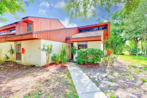 2062 Sunset Point Rd #61, Clearwater, FL 33765