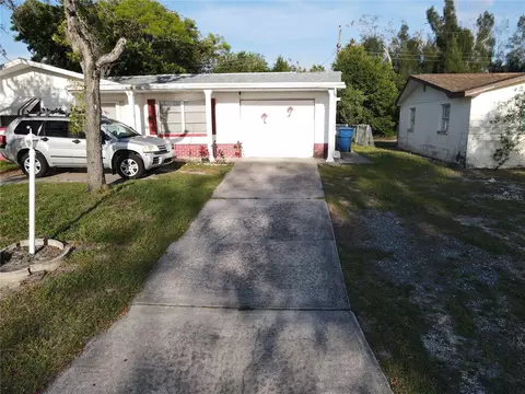3610 Pinehurst Dr, Holiday, FL 34691