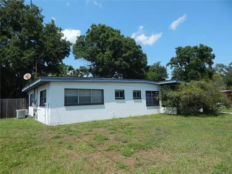 512 Langford Cir, Plant City, FL 33563