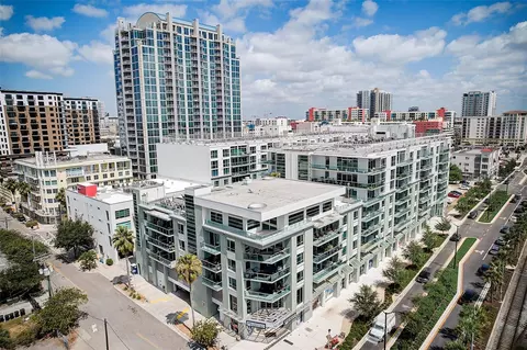 912 Channelside Dr #2807, Tampa, FL 33602