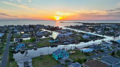 4286 Paradise Cir, Hernando Beach, FL 34607