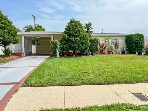 8007 Cornwall Ln, Tampa, FL 33615