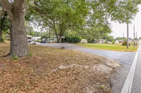 4111 Crews Lake Dr, Lakeland, FL 33813