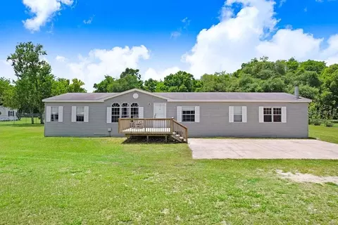 4201 Lowell Ln, Zephyrhills, FL 33541