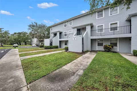 7135 E Bank Dr #204, Tampa, FL 33617