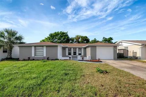 7731 Foxbloom Dr, Port Richey, FL 34668