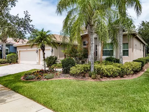 4960 Sapphire Sound Dr, Wimauma, FL 33598