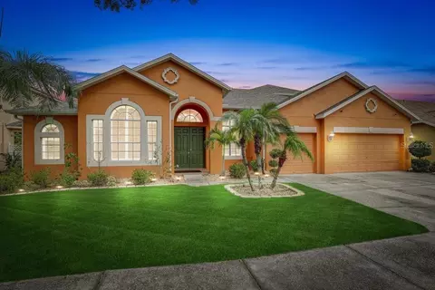 2503 Yukon Cliff Dr, Ruskin, FL 33570