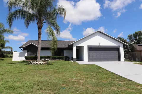 16111 Chieftain Dr, Dade City, FL 33523