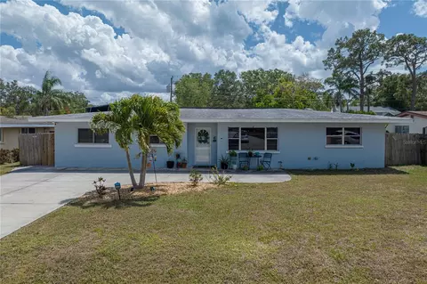 2322 Cadillac St, Sarasota, FL 34231