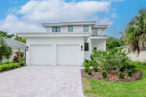 2818 W Tyson Ave, Tampa, FL 33611