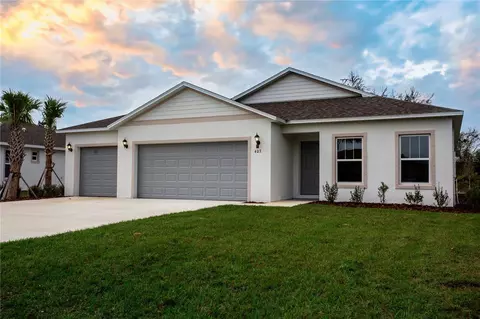 403 Seasons Dr, Punta Gorda, FL 33983
