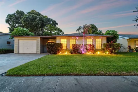 12922 127th Ave, Largo, FL 33774