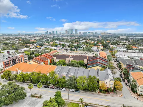 2402 W Azeele St #437, Tampa, FL 33609