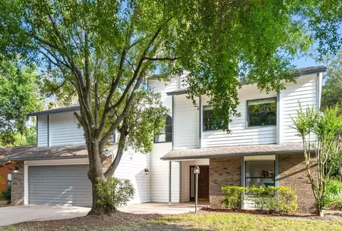 1232 Rainbrook Cir, Valrico, FL 33596