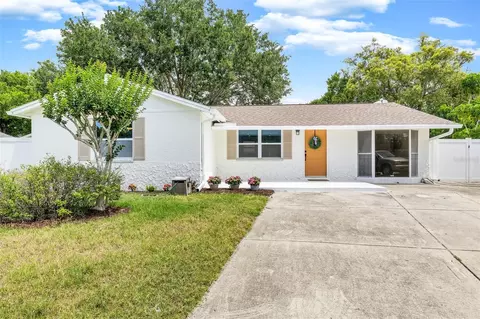 1121 18th Ave SW, Largo, FL 33778