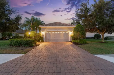 7147 Westhill Ct, Lakewood Ranch, FL 34202