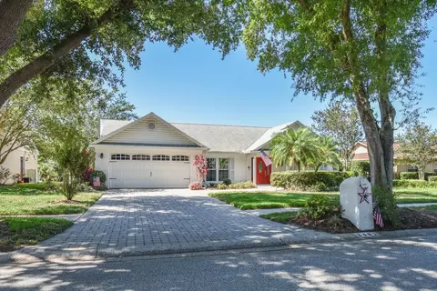 2407 Bucknell Dr, Valrico, FL 33596