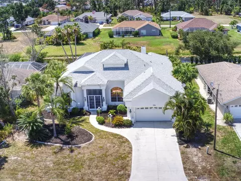 184 Broadmoor Ln, Rotonda West, FL 33947