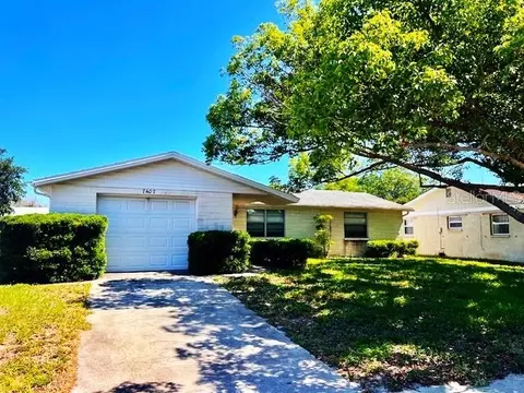7407 Sandalwood Dr, Port Richey, FL 34668
