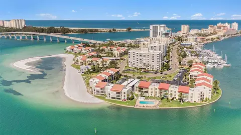 855 Bayway Blvd #104, Clearwater Beach, FL 33767
