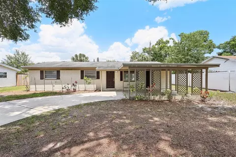 2006 21st St NW, Winter Haven, FL 33881
