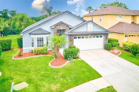 619 Straw Lake Dr, Brandon, FL 33510
