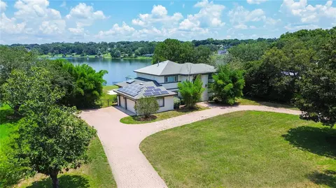 2441 E Crooked Lake Club Blvd, Eustis, FL 32726
