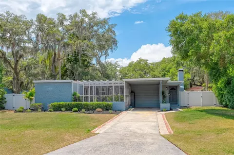 416 Berwick Ave, Temple Terrace, FL 33617