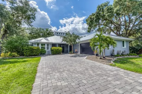 5309 Deer Forest Pl, Parrish, FL 34219