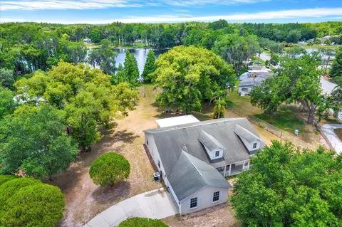 21252 Lake Sharon Dr, Land O Lakes, FL 34638