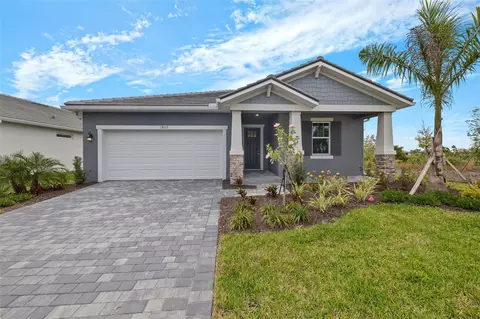 18113 Grand Prosperity Dr, Venice, FL 34293