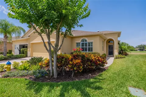 2219 Nottingham Greens Dr #2219, Sun City Center, FL 33573