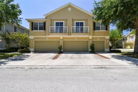 6760 Eagle Feather Dr, Riverview, FL 33578 photo 1