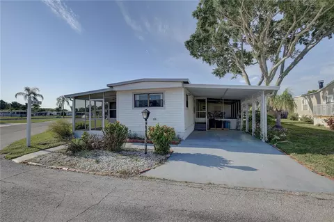 420 49th St E #47, Palmetto, FL 34221