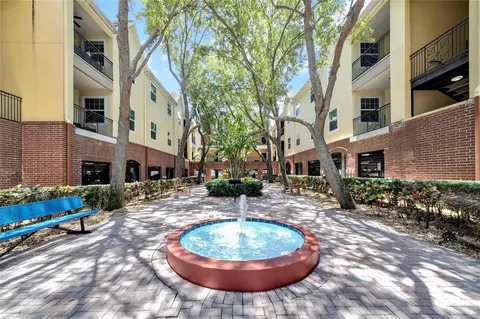 2010 E Palm Ave #14217, Tampa, FL 33605