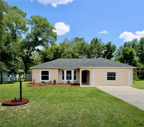 1766 W Hall Pl, Citrus Springs, FL 34434