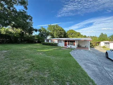 4210 Cooper Rd, Plant City, FL 33565