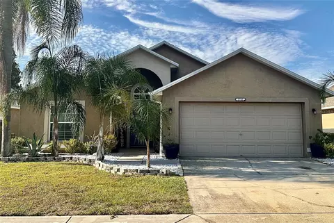 2702 Redwood St, Mulberry, FL 33860
