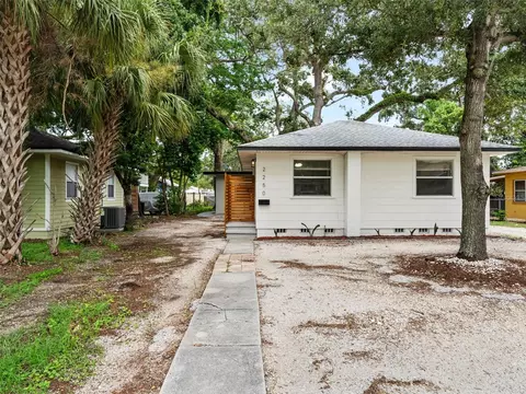 2250 22nd St S, Saint Petersburg, FL 33712