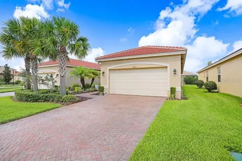 4819 Marble Springs Cir, Wimauma, FL 33598